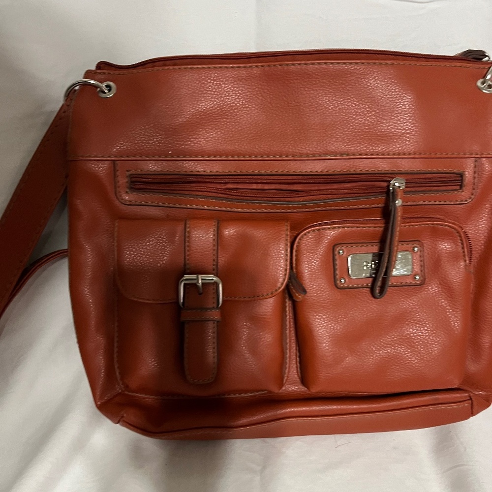 Relic shoulder bag new never been used.